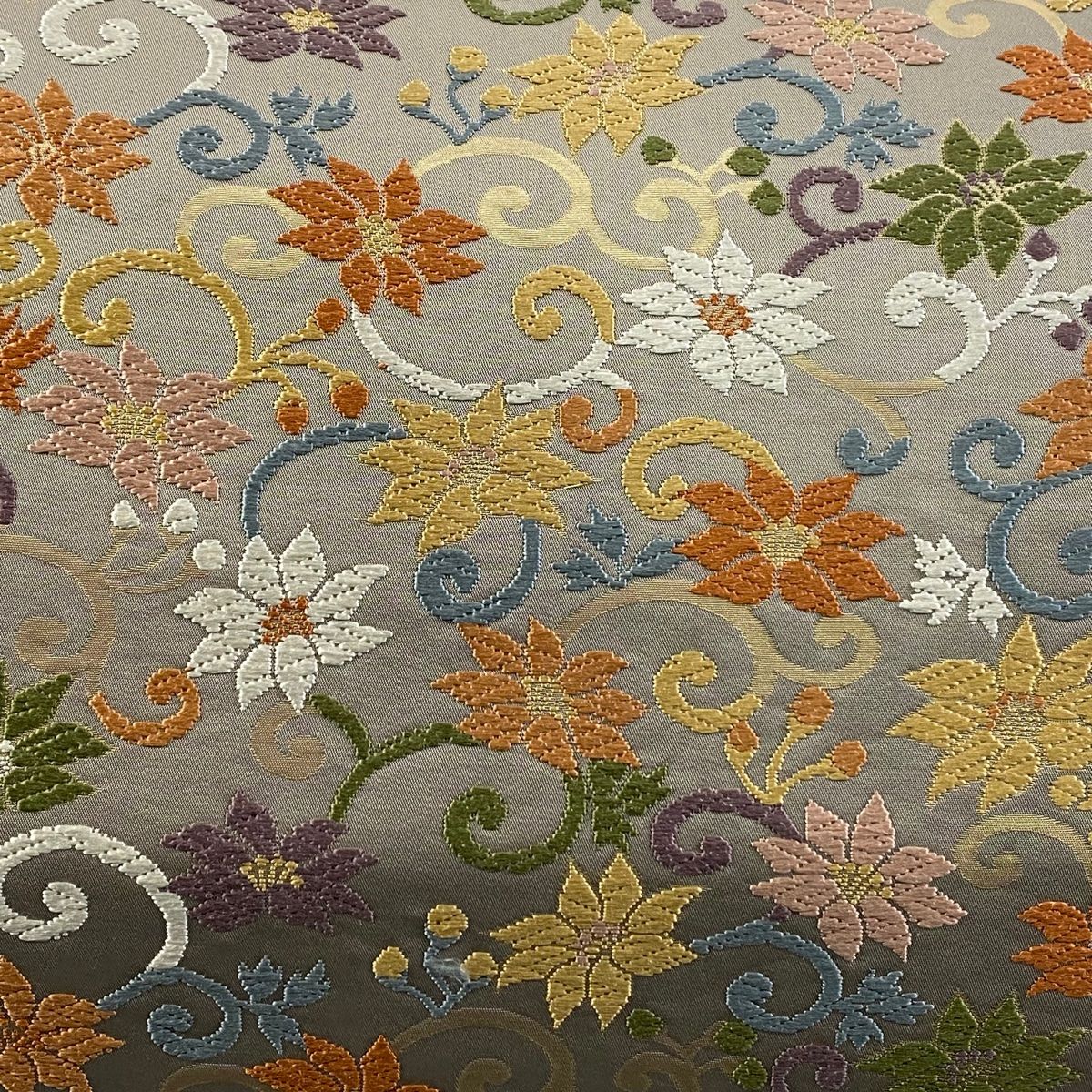 袋帯 秀品 服部織物 落款 花唐草 唐織 箔 灰色 六通 正絹
