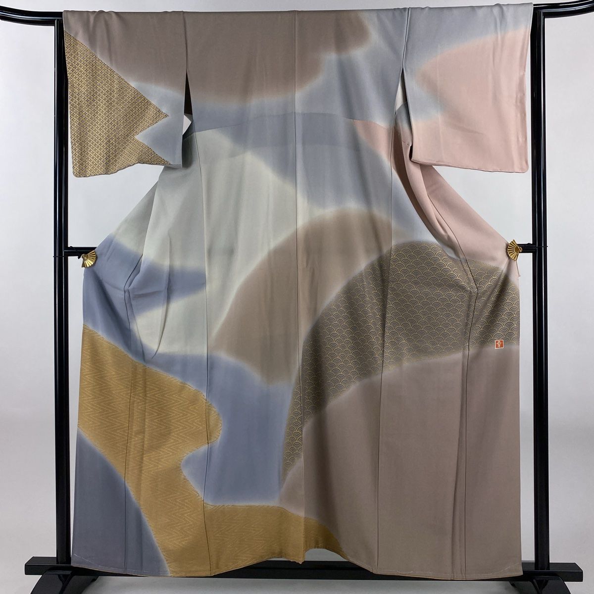 訪問着 身丈158.5cm 裄丈64cm M 袷 花井幸子 落款 霞 幾何学模様 金彩 ぼかし 青灰色 正絹