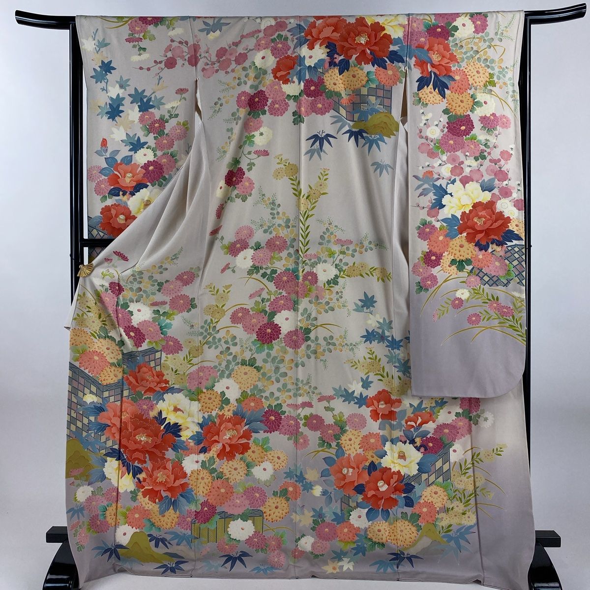 振袖 身丈173cm 裄丈64cm M 袷 落款 牡丹 菊 金彩 ぼかし 薄小豆 正絹