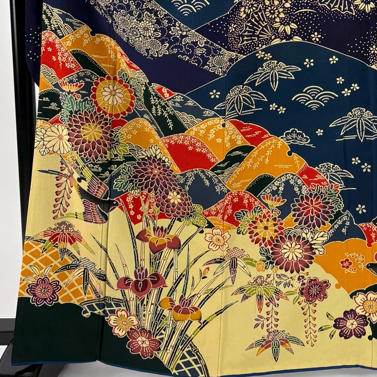 振袖 身丈165cm 裄丈67cm M 袷 草花 鳥 染め分け 藍色 正絹