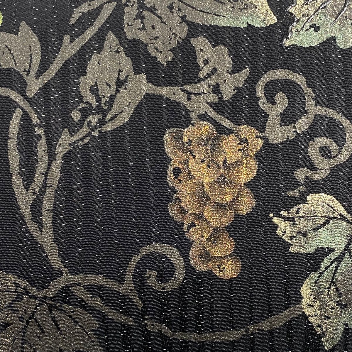 名古屋帯 落款 葡萄 銀糸 金彩 黒 正絹