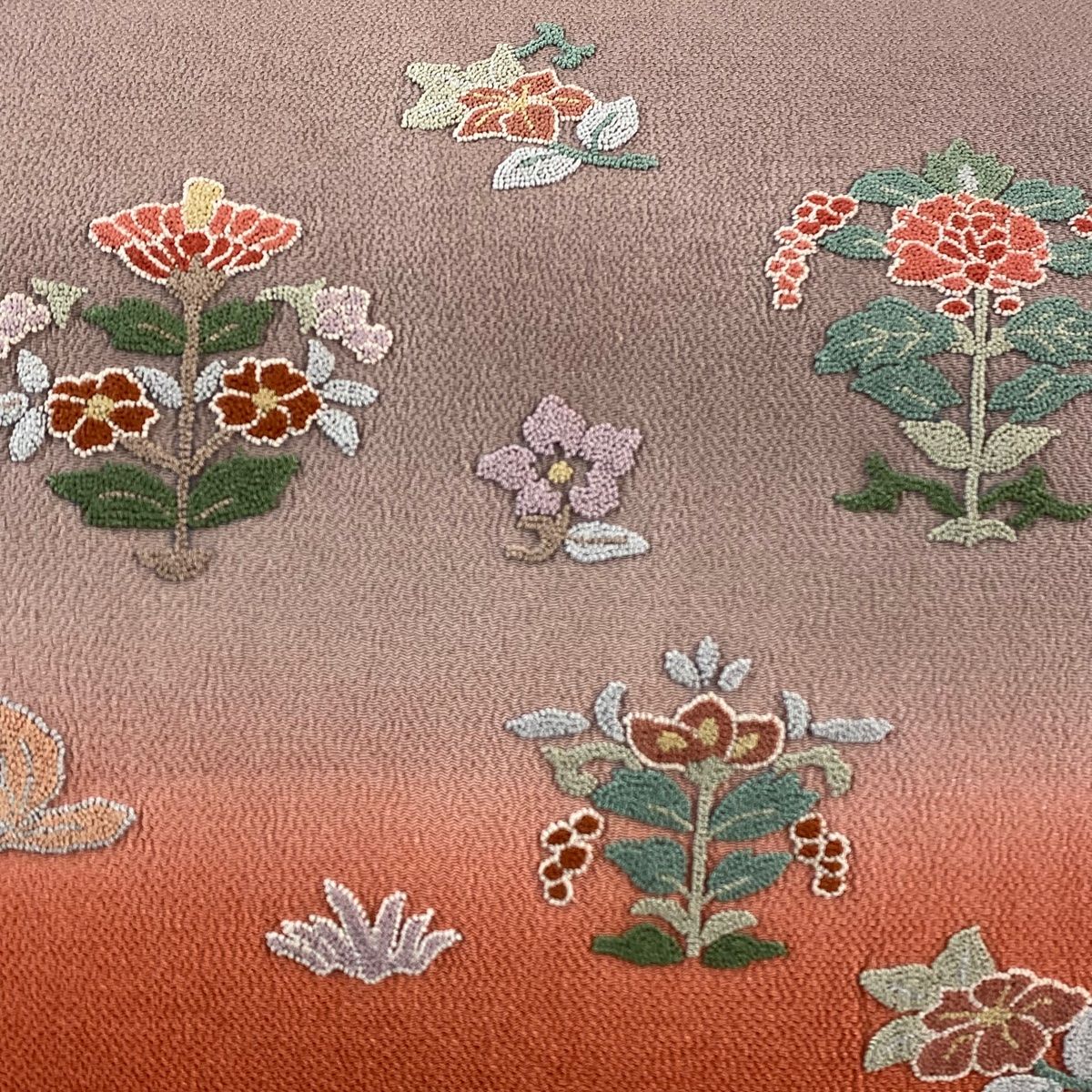 袋帯 秀品 草花 相良刺繍 縮緬 朱色 お太鼓柄 正絹