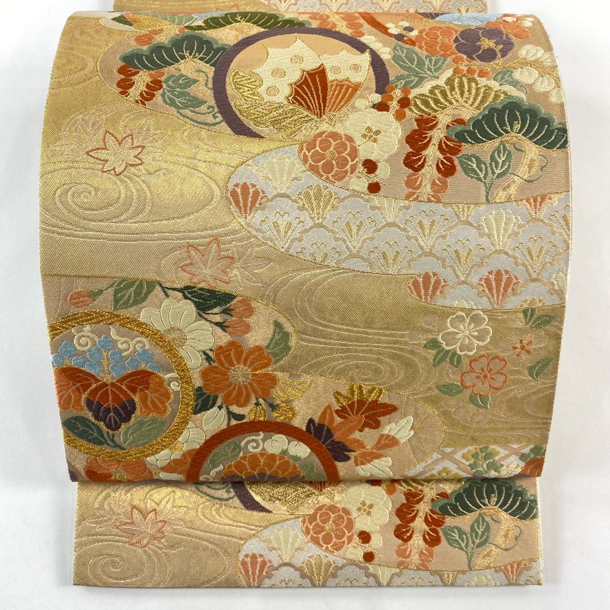 袋帯 秀品 蝶 菊 金糸 唐織 金色 六通 正絹