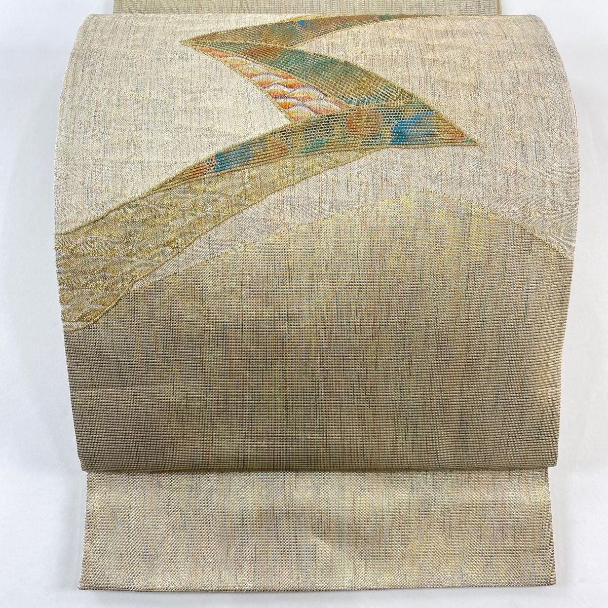 袋帯 秀品 幾何学模様 青海波 金銀糸 箔 金色 お太鼓柄 正絹