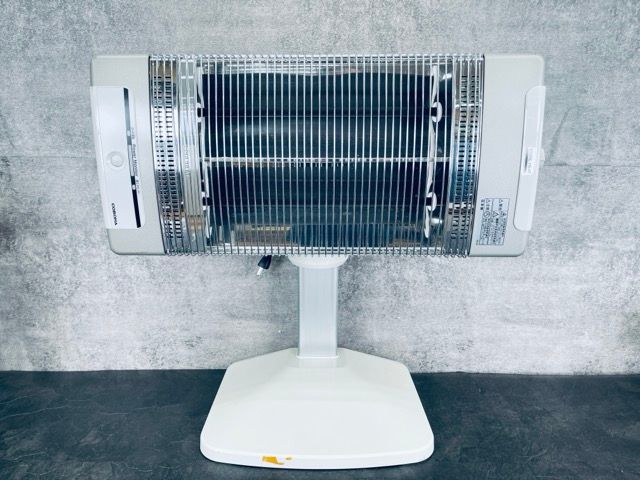 遠赤外線ストーブ CORONA コロナ コアヒート AH-1221R CORE HEAT 暖房 冬物 514658