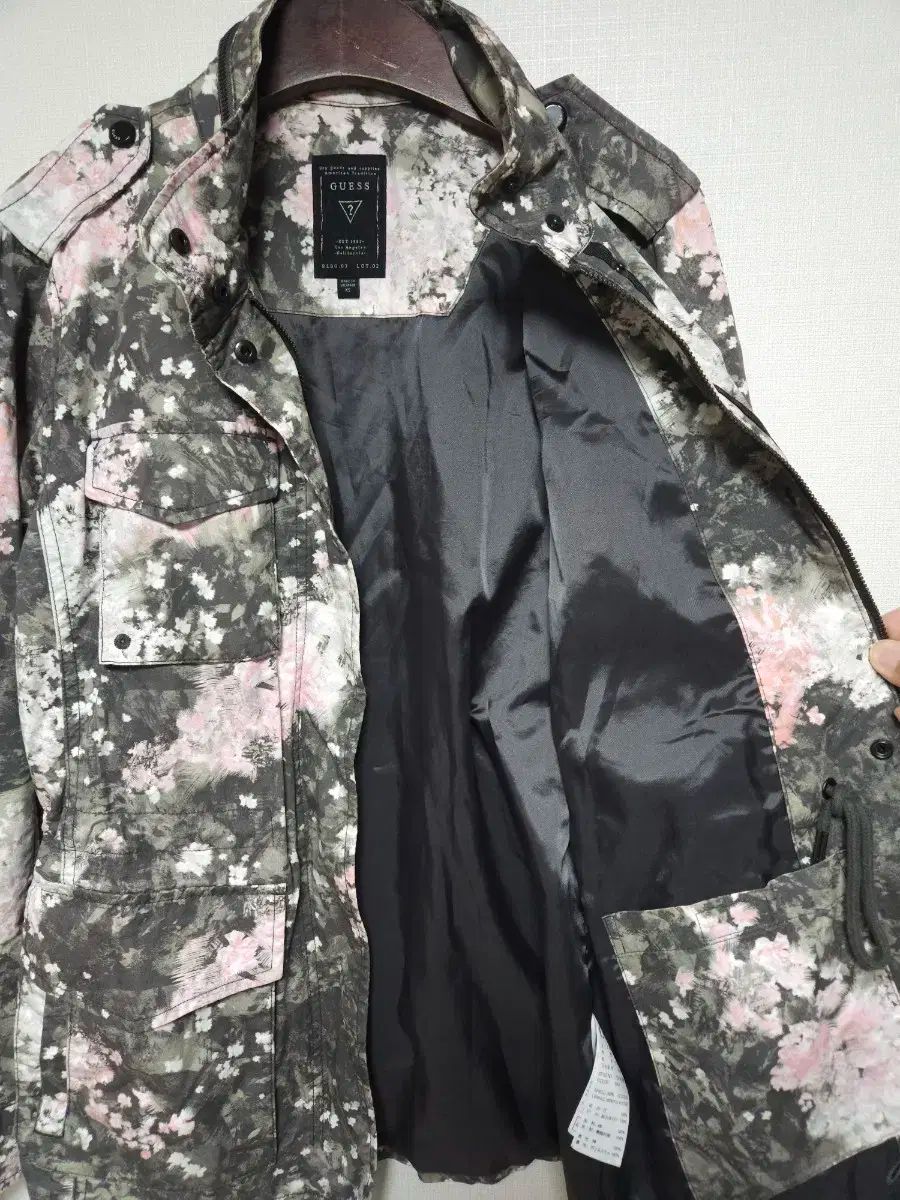 ゲス さくらんぼ フラワー マウンテンパーカー ジャケット 85 XS GULLKHAN_COM