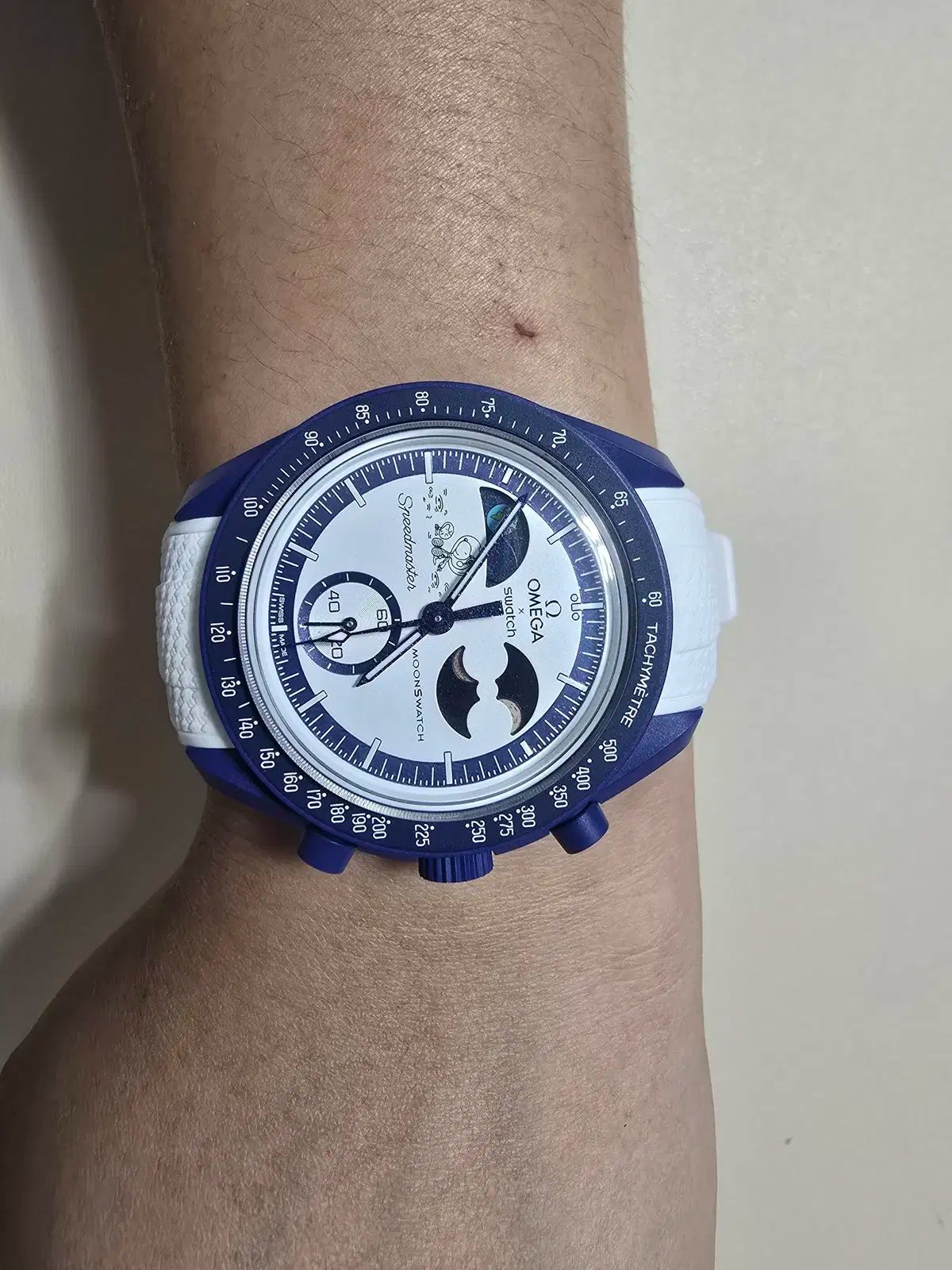 ムーンスウォッチ ムーンシャイン GOLD ポップコーンスリーブ