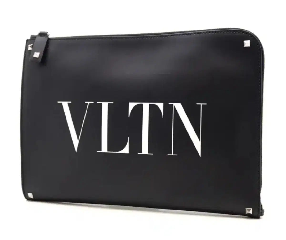 ヴァレンティノ VLTN ケース クラッチバッグ