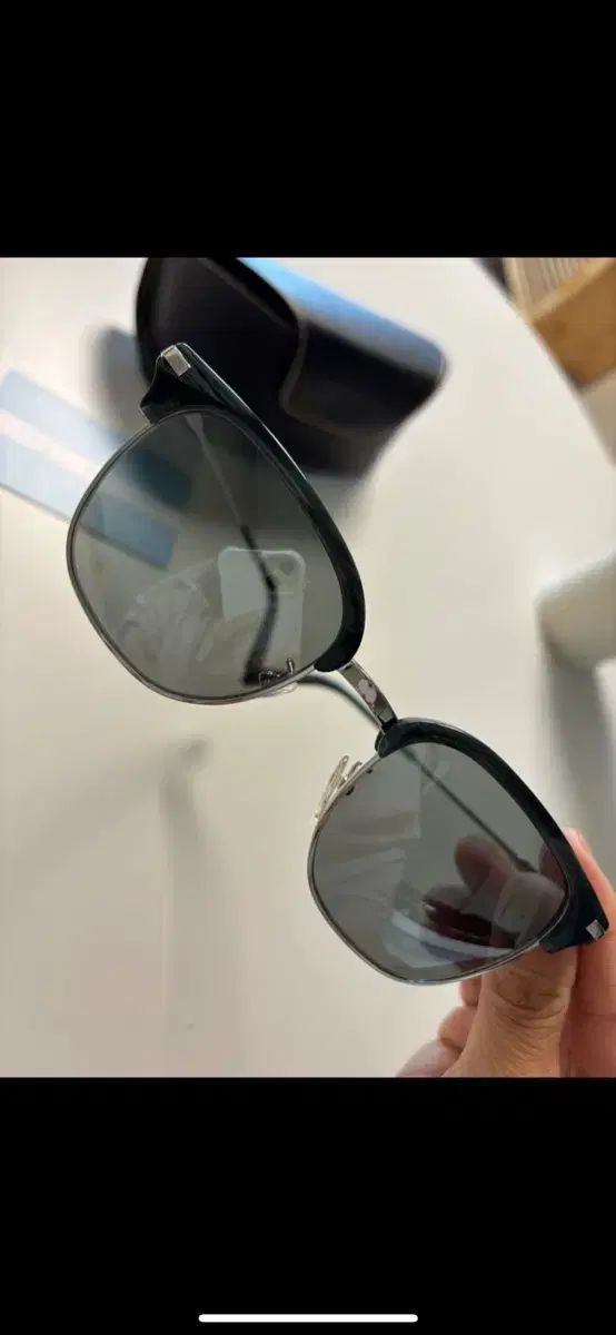 エルメネジルド ゼニア サングラス