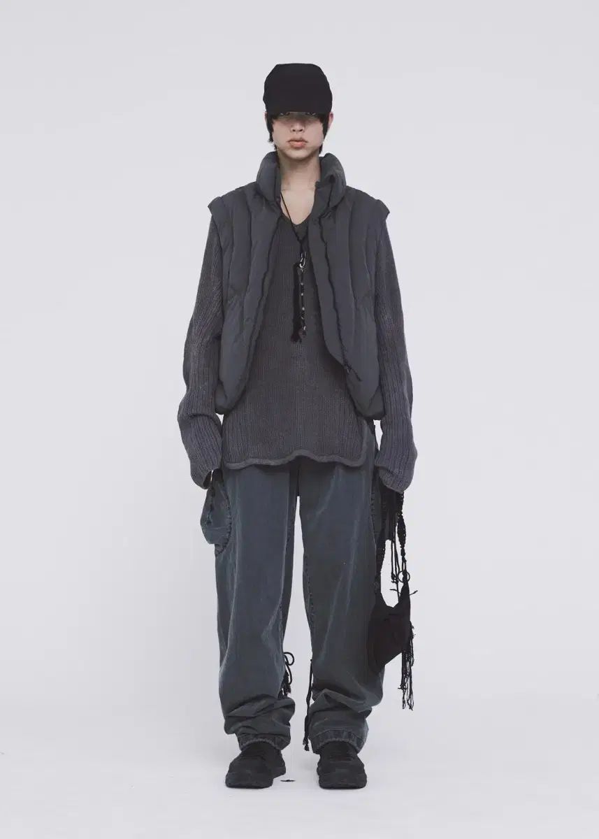 ヘインソ HYEIN SEO リバーシブル ダウンベスト