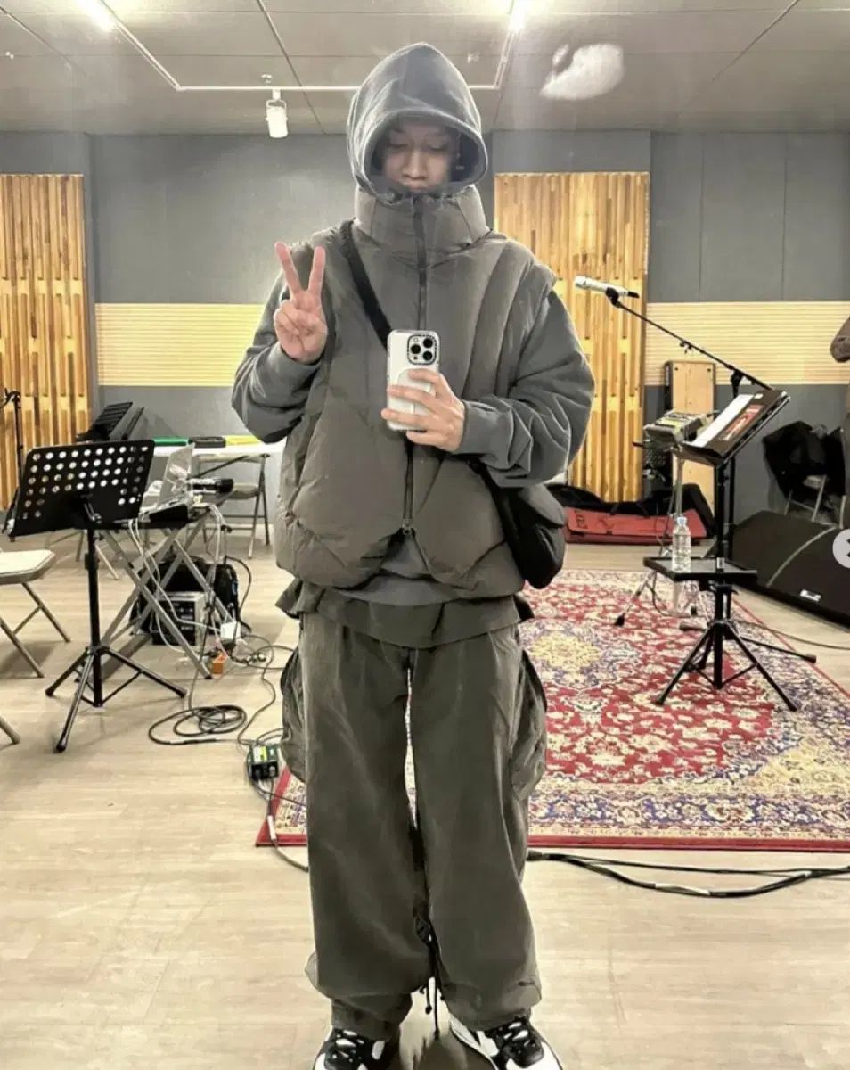  ヘインソ HYEIN SEO リバーシブル ダウンベスト ベスト ジレ ベスト ジレ ビスチェ