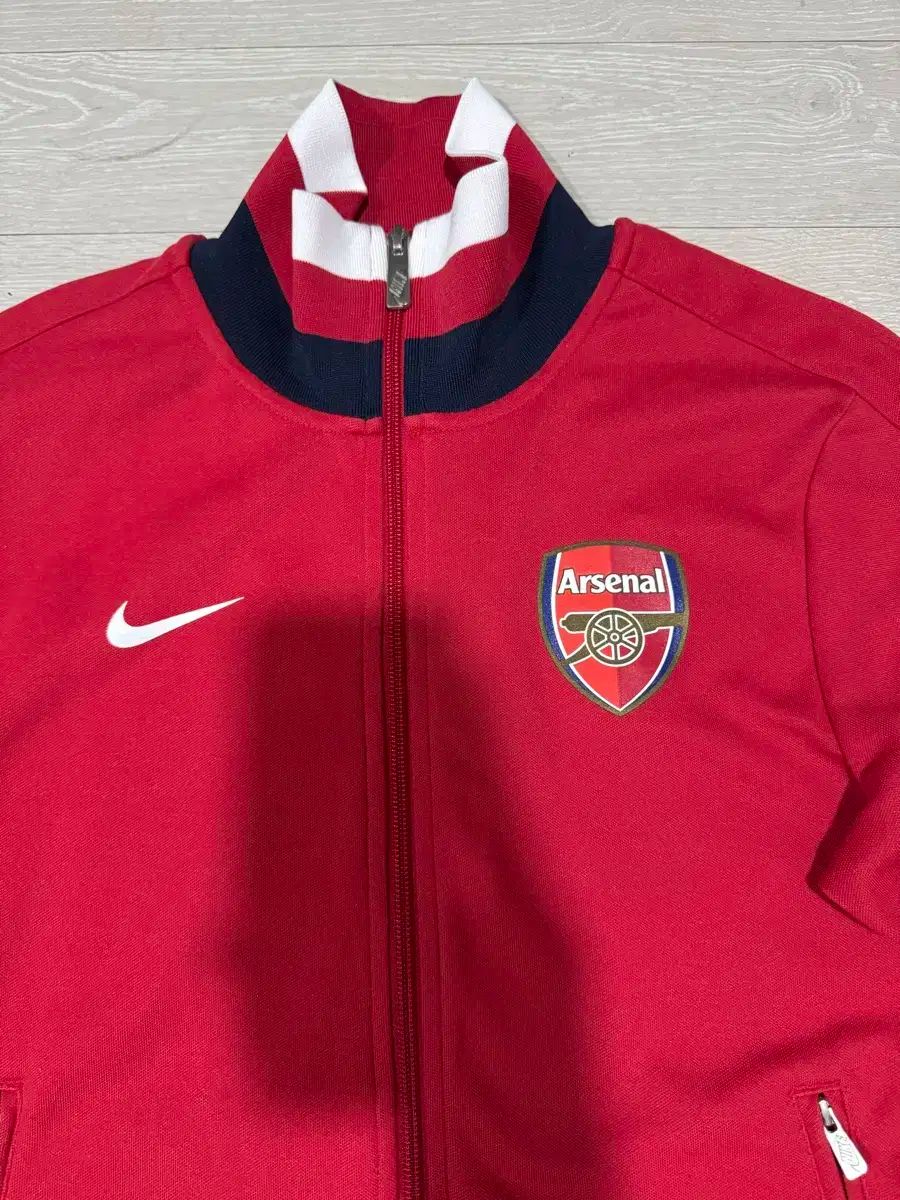 献身的な NIKE アーセナル FC トラックジャージ S