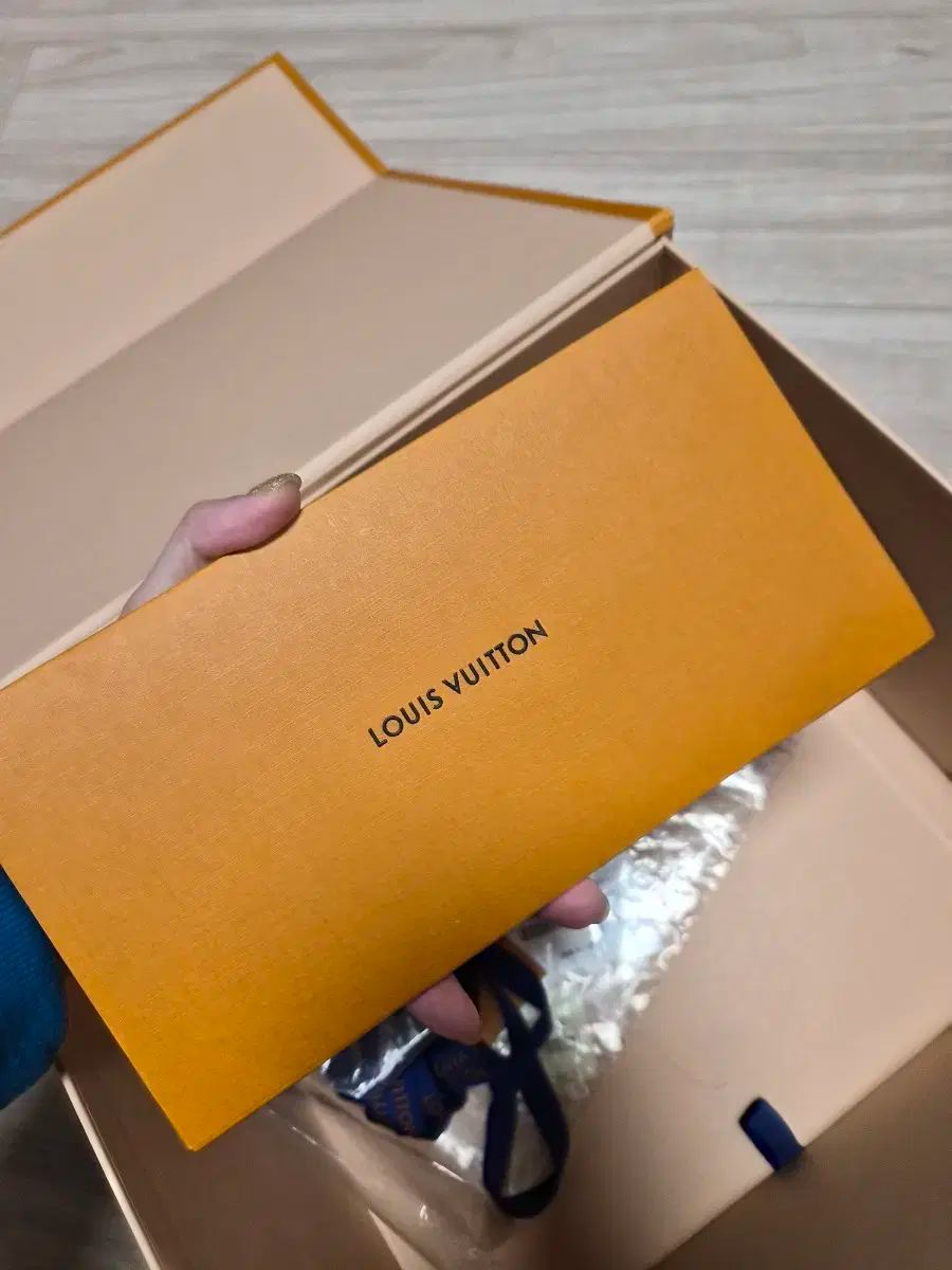 モノグラム ショルダーバッグ