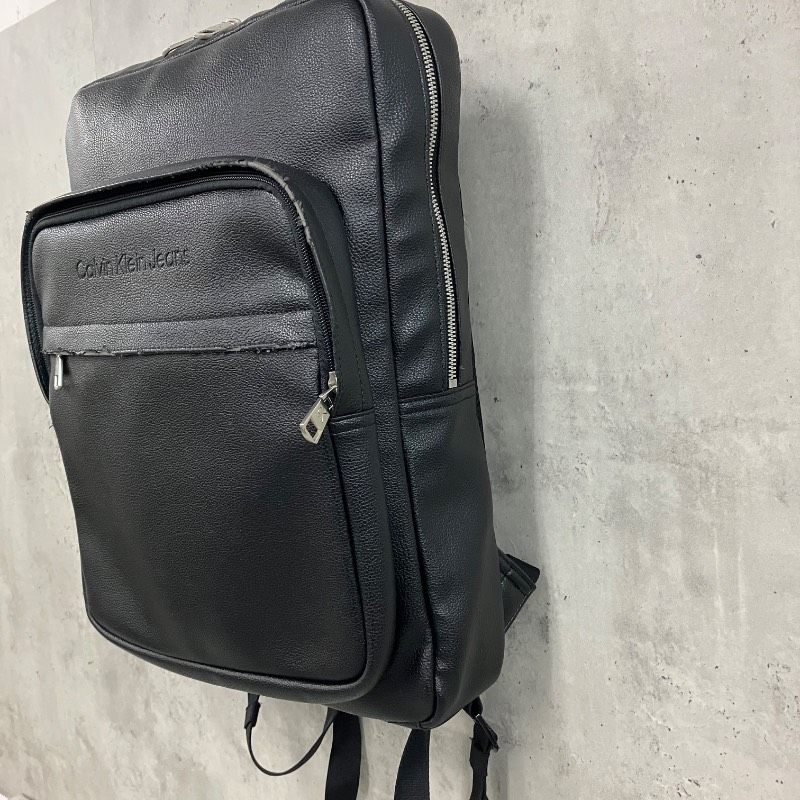 Calvin Klein Jeans カルバンクライン ジーンズ フェイクレザー