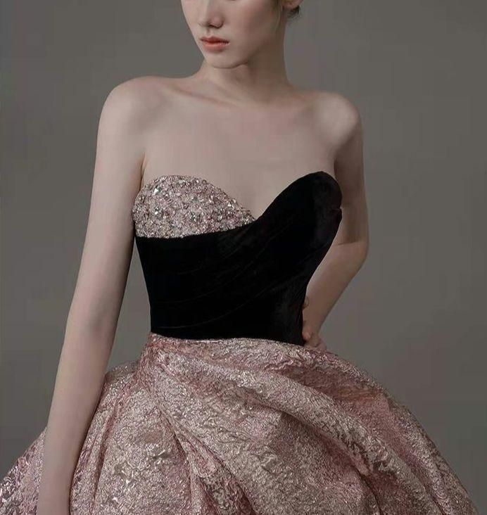 ️上品アシメジャカードドレス ️肩魅せ背中魅せデザイン パーティー