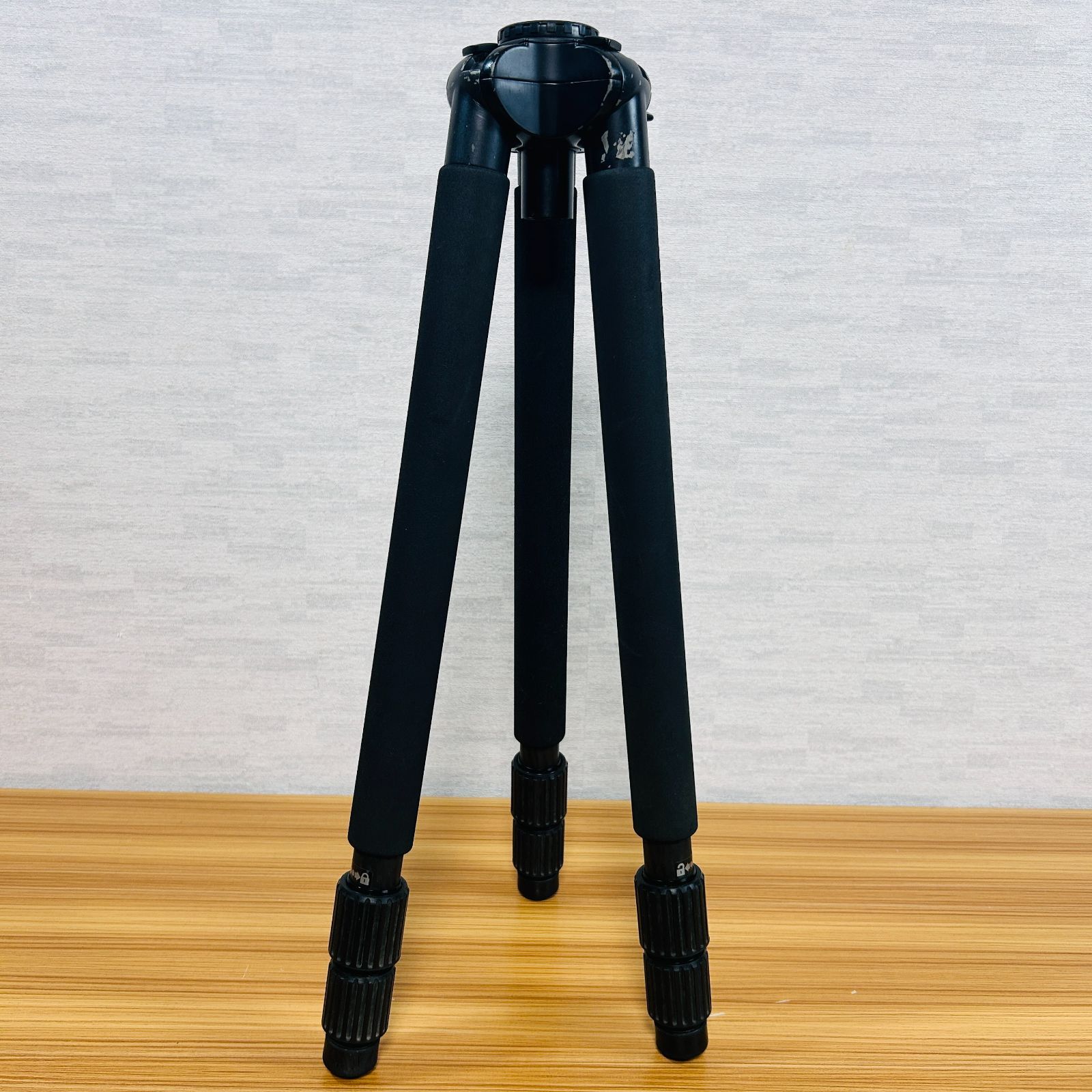 ベルボン 中型カーボン３段三脚