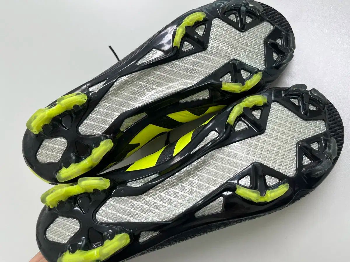 サッカーシューズ