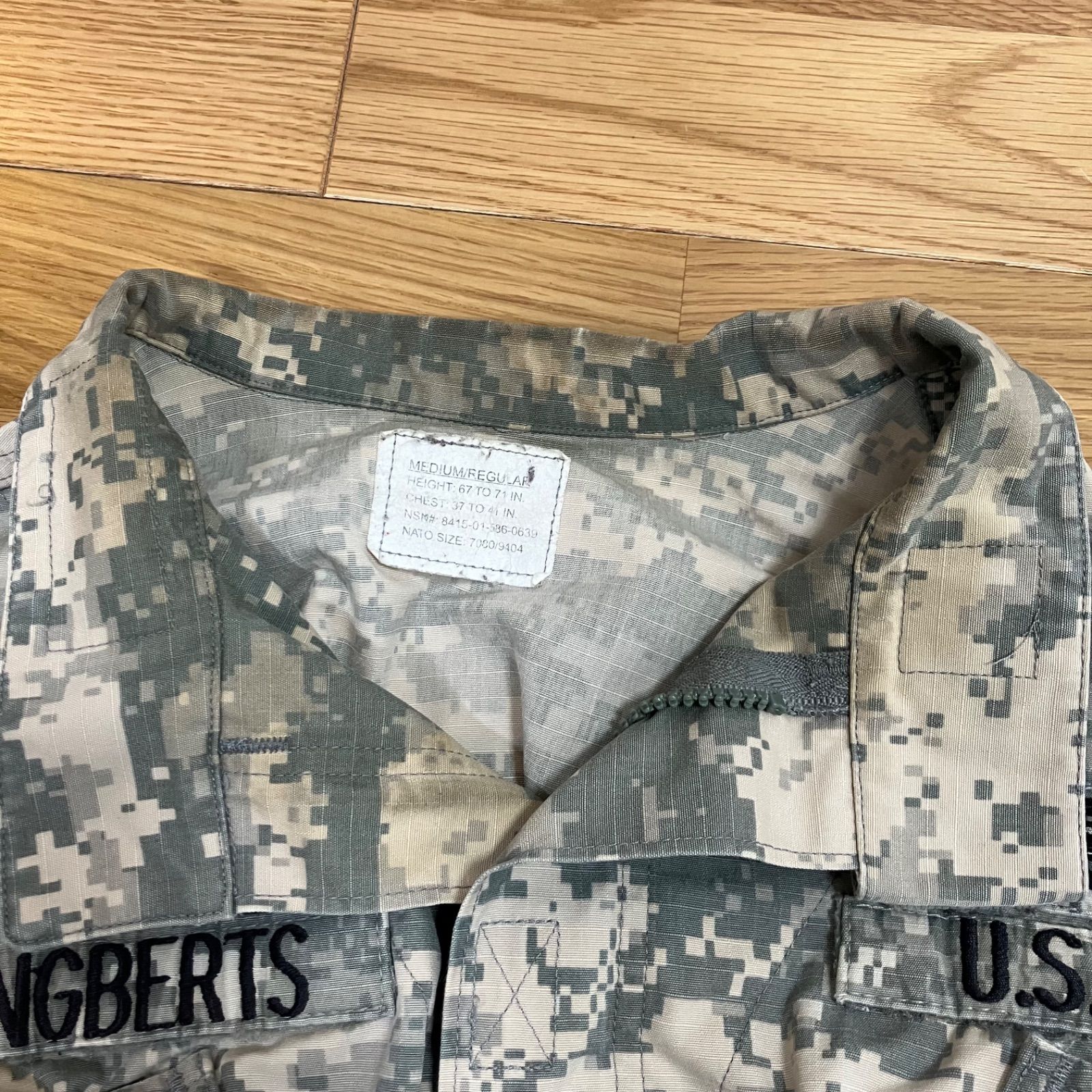 インポート古着 アメリカ陸軍（U.S. ARMY） 戦闘服 ACUジャケット 実物 
