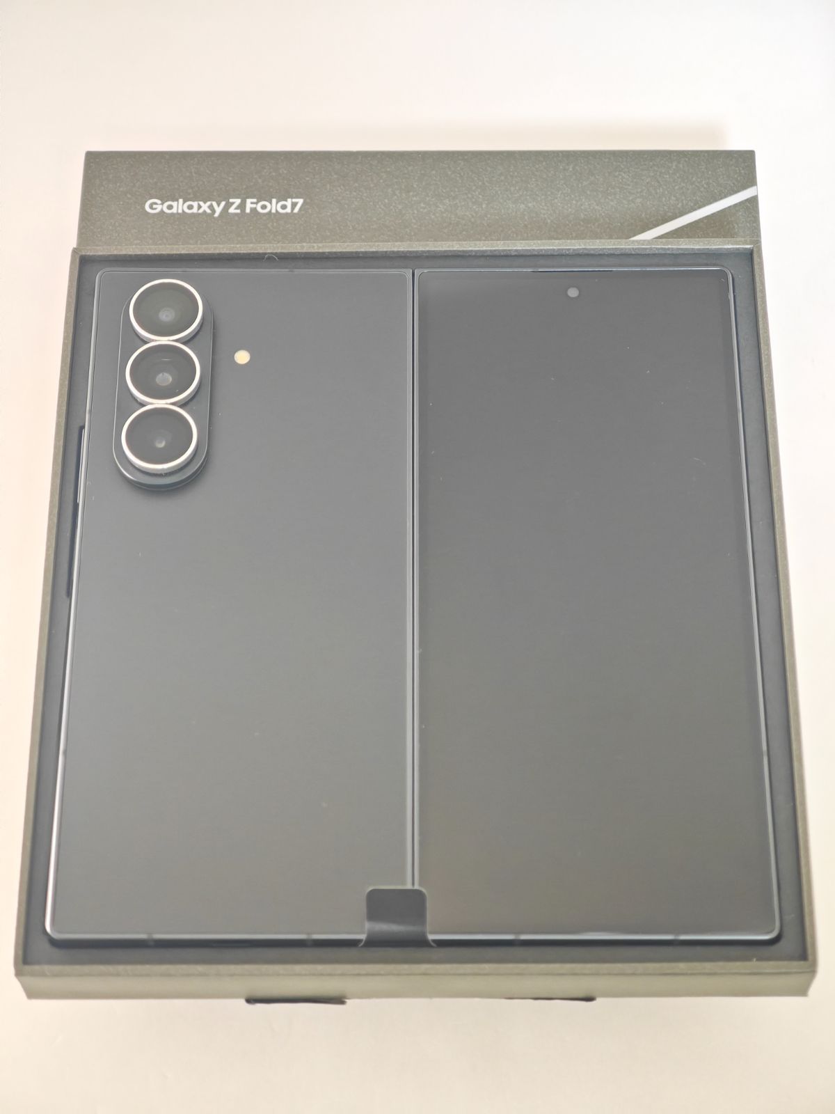 Aランク Galaxy Z F 7 ジェットブラック 256GB 韓国版 WWW_OPDRERGINERDOGAN_COM