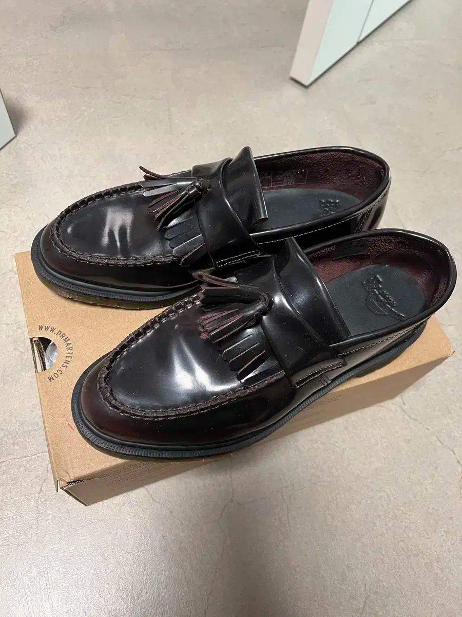 DR. MARTENS ドクターマーチン エイドリアン さくらんぼレッド