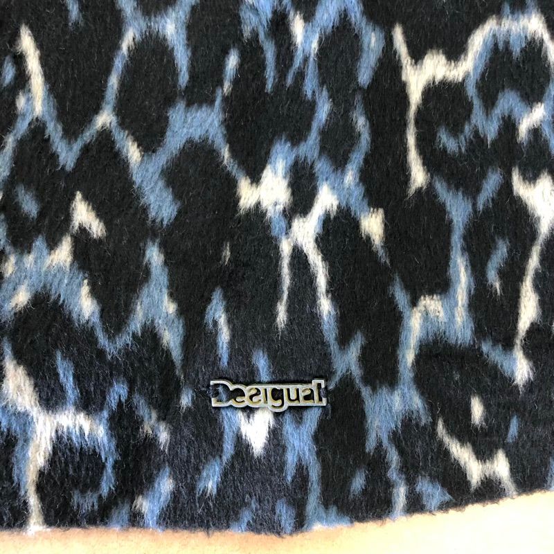 ビジューボタン 裏地付き