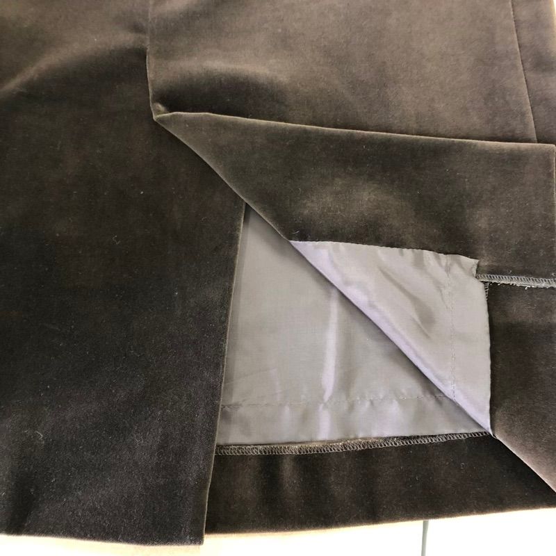 レリアン leilian セットアップ ジャケット スカート スリット ボタン チャーム付き こげ茶 11サイズ 976490 MAAHADDERANG_COM