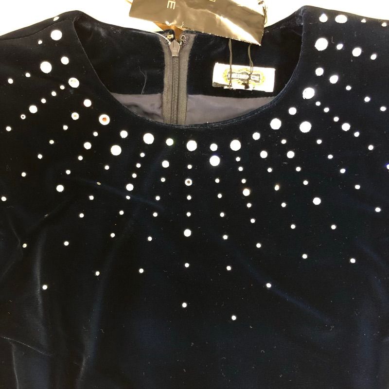 ビジューボタン