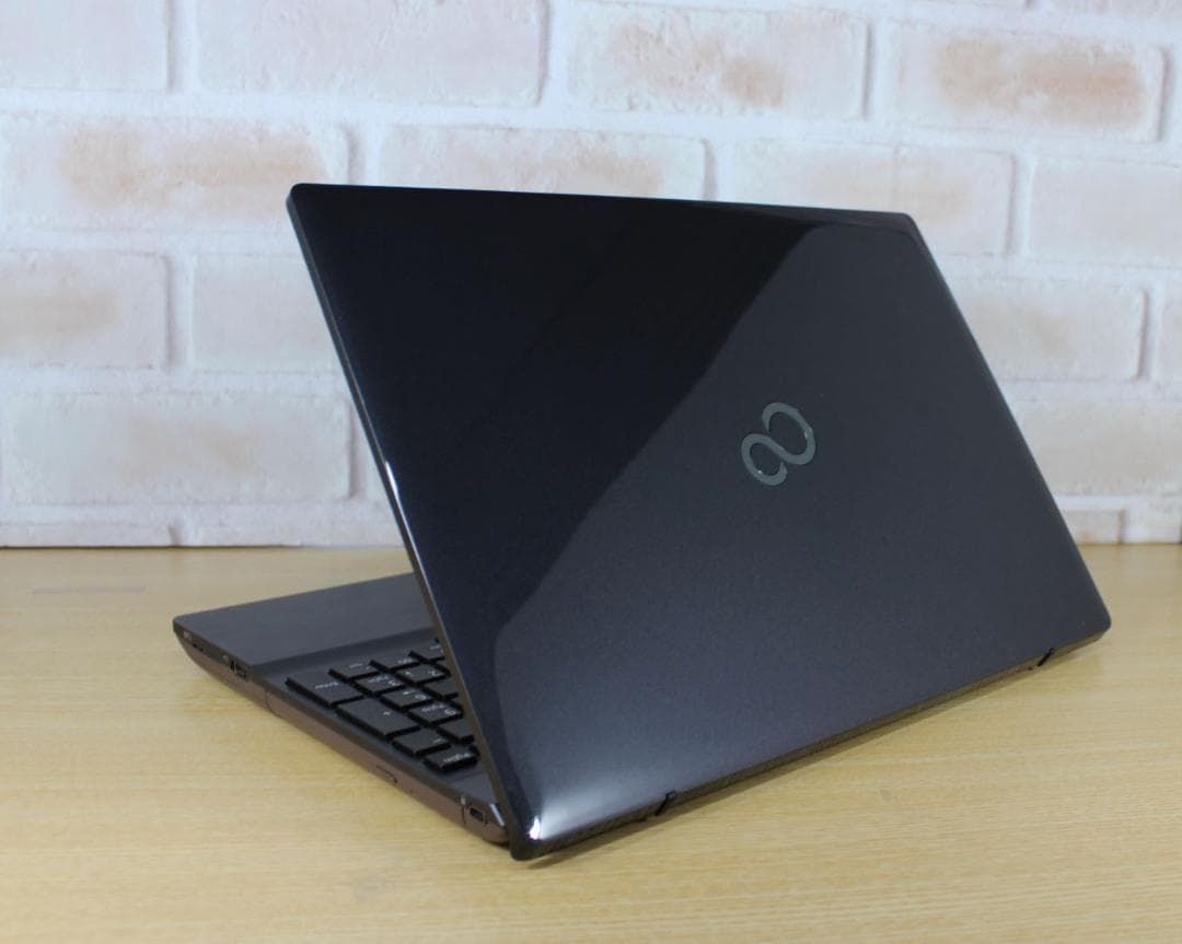 爆速SSD メモリ8GB Windows11 第7世代 Core i3 ノートパソコン オフィス付き office カメラ管33