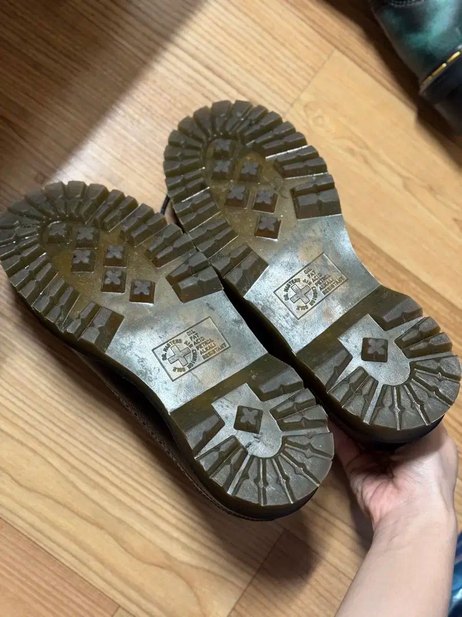 DR. MARTENS ドクターマーチン 3989 ブローグ ブラック - 白 ウイングチップ EU39