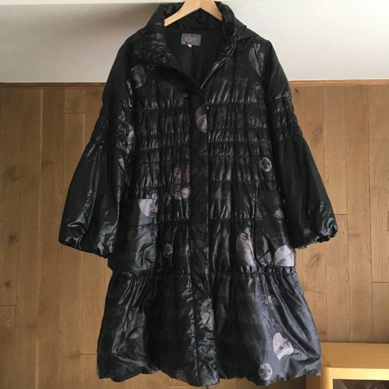 美品✨トクコプルミエヴォル ダウンコート ロング丈 裏地総柄 グリーン M相当 美品 TOKUKO 1er VOL(トクコプルミエヴォル) ロング ダウン コート9号