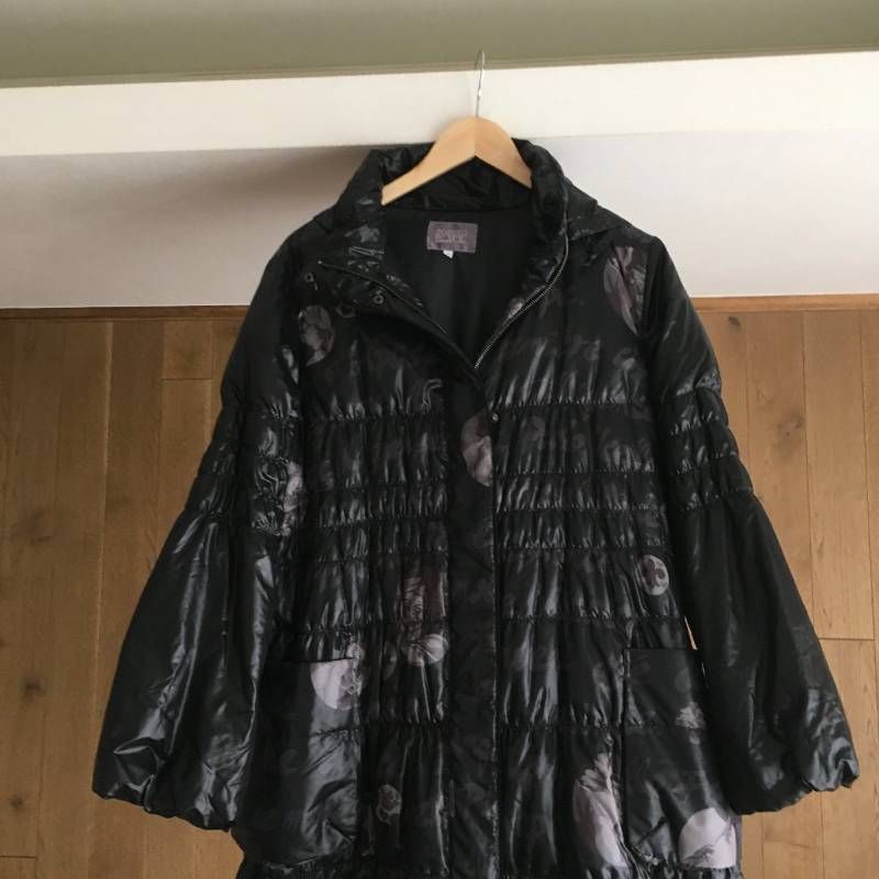 TOKUKO 1er VOL　ロングダウンコート　Aライン　9号　マルチカラー 美品 TOKUKO 1er VOL(トクコプルミエヴォル) ロング ダウン コート9号