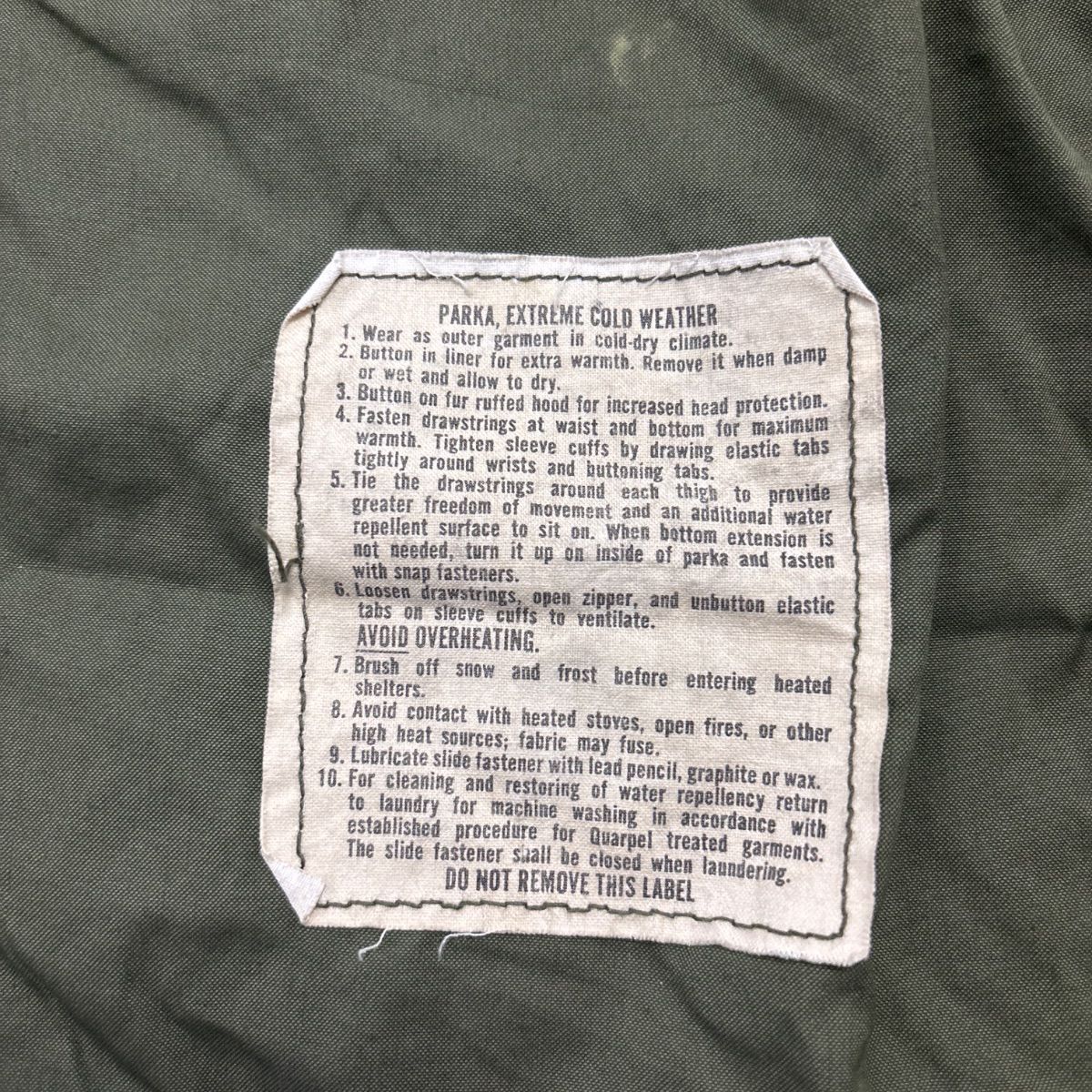 フィッシュテールパーカーMEDIUM