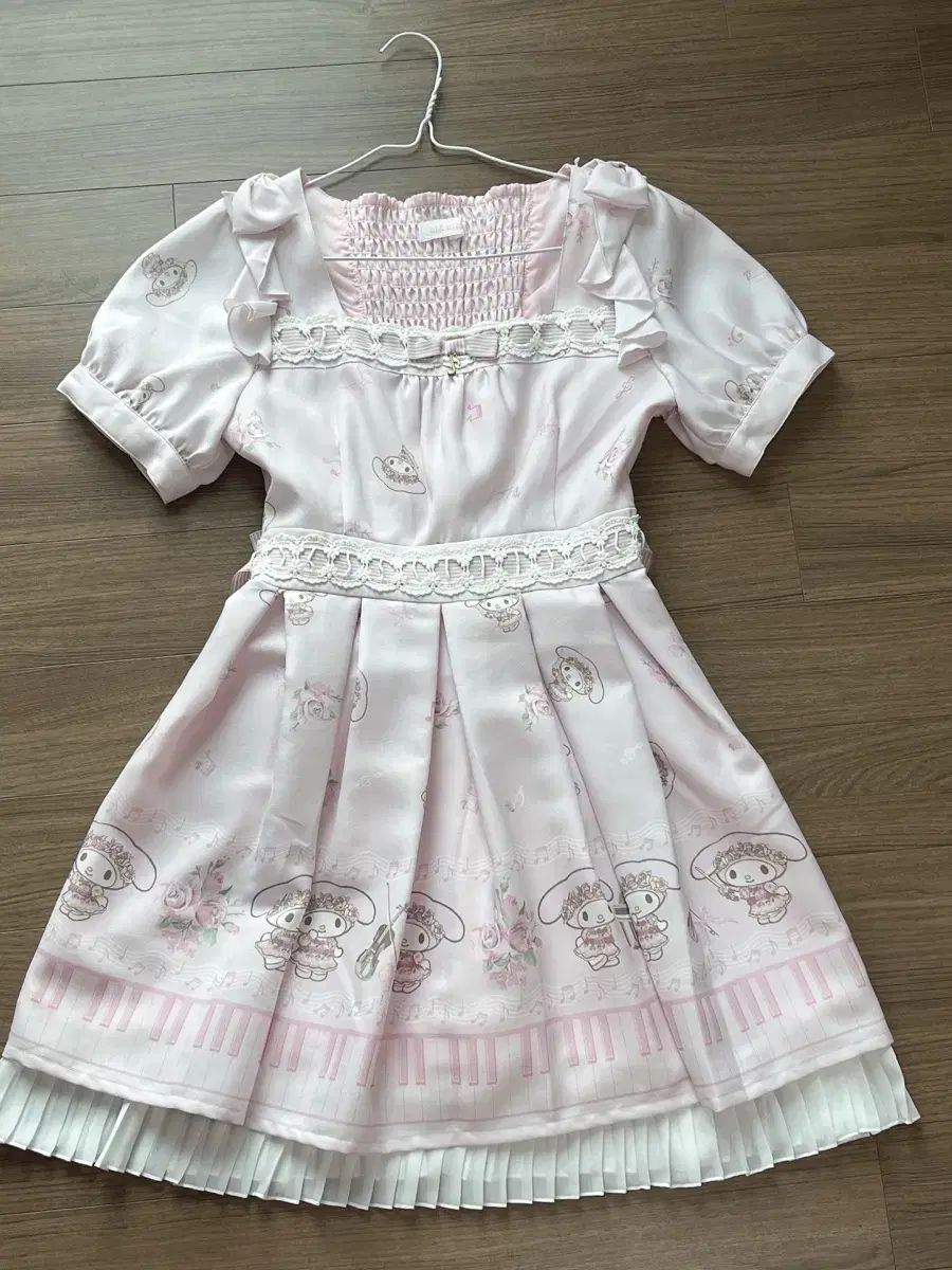 リズリサ リズメロ マイメロディ ワンピース 姫ギャル 量産型