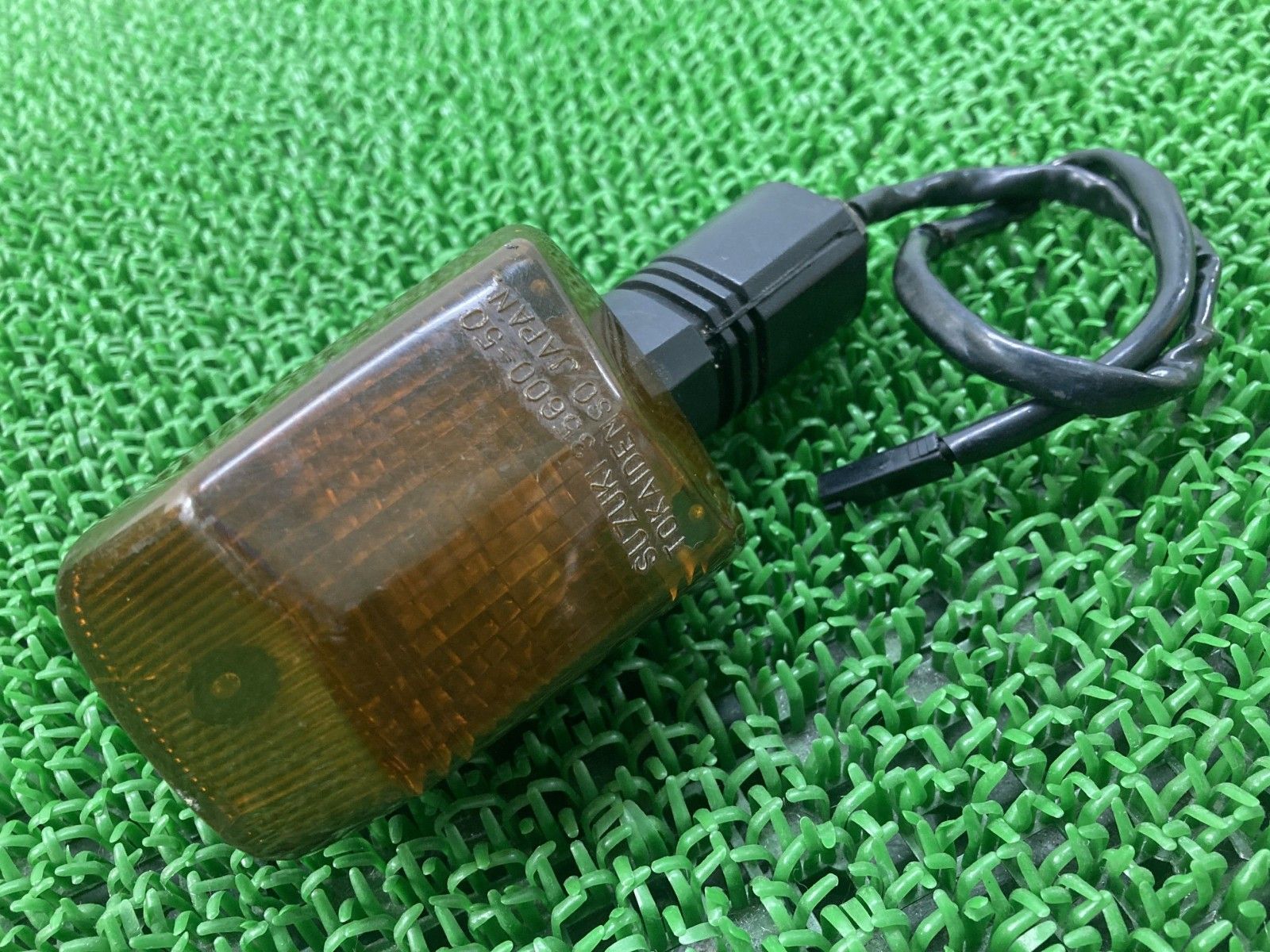 GSX-R1100 ウインカー 片側 35600-50 スズキ 純正 バイク 部品 GU74A 修復素材に コケキズ無し 品薄 車検 Genuine zD