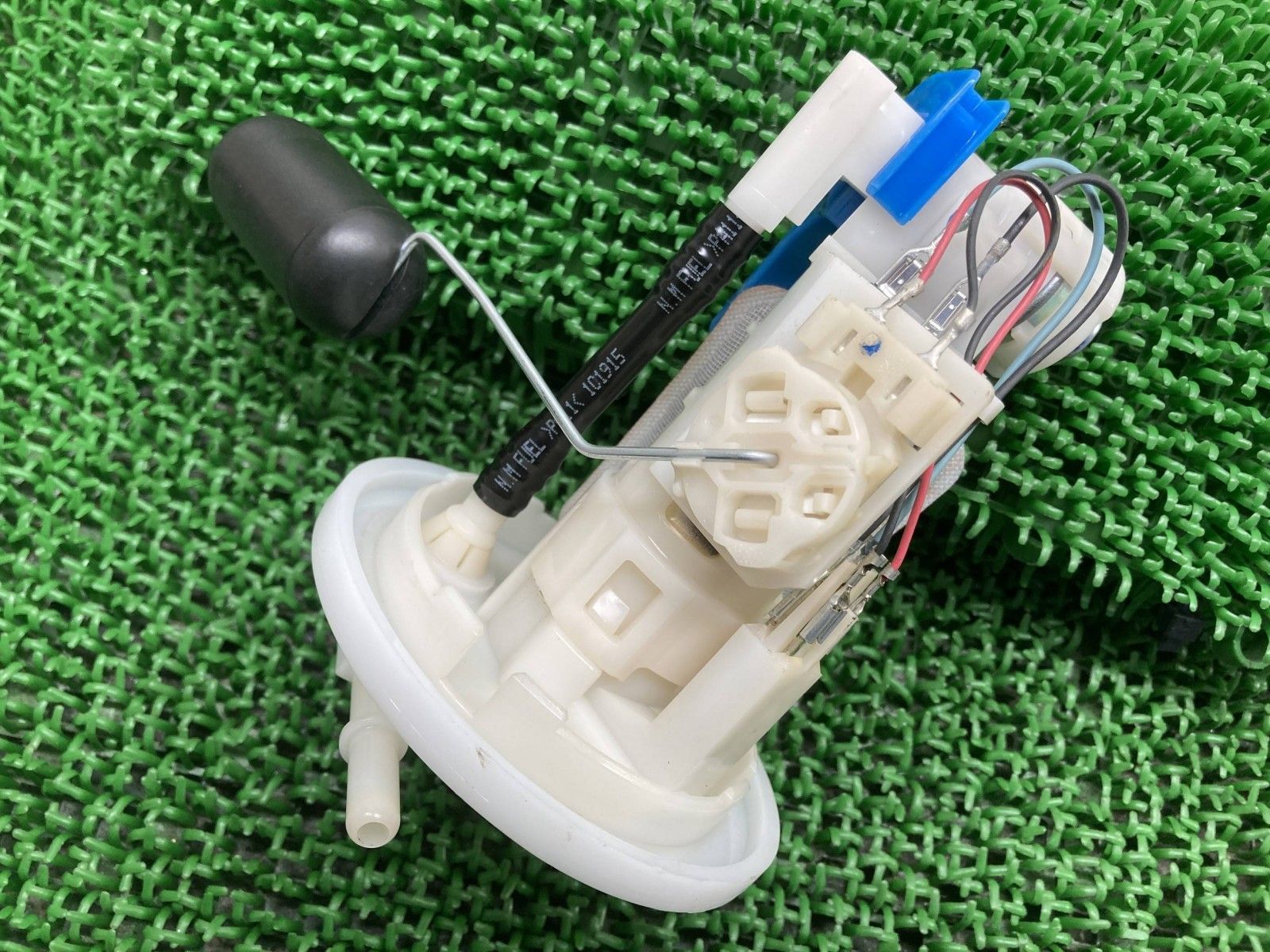 YZF-R25 フューエルポンプ BS7 ヤマハ 純正 バイク 部品 RG43J フューエルセンサー 燃料ポンプ 機能的問題なし 品 qE