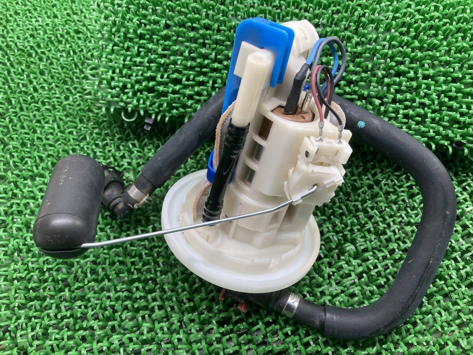 YZF-R25 フューエルポンプ 1WD1 ヤマハ 純正 バイク 部品 RG10J 1WD フューエルセンサー 燃料ポンプ 機能的問題なし 品薄 cE