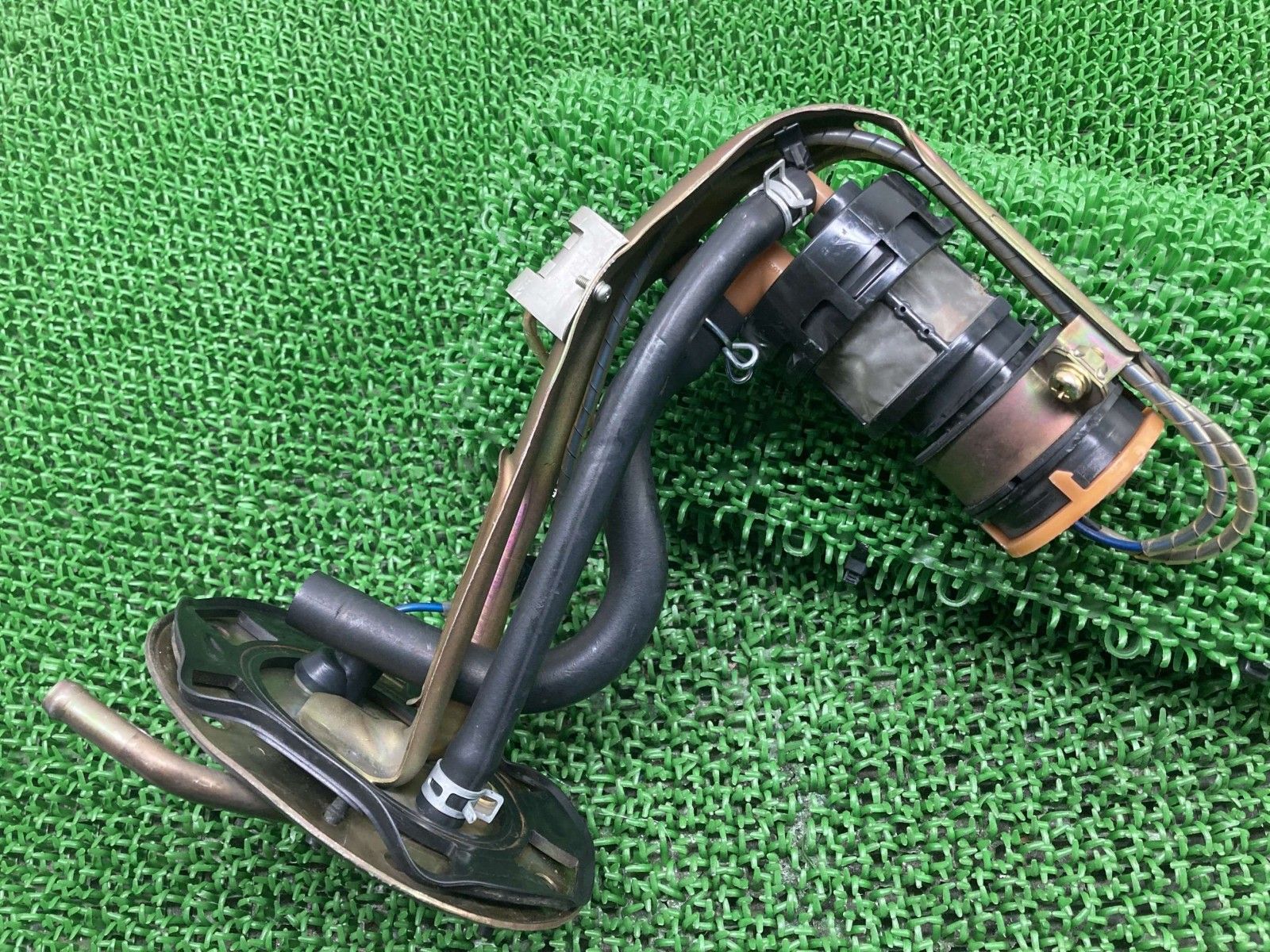 GL1500 フューエルポンプ UC-T02H1 ホンダ 純正 バイク 部品 SC22 ゴールドウィング フューエルセンサー 燃料ポンプ Vl