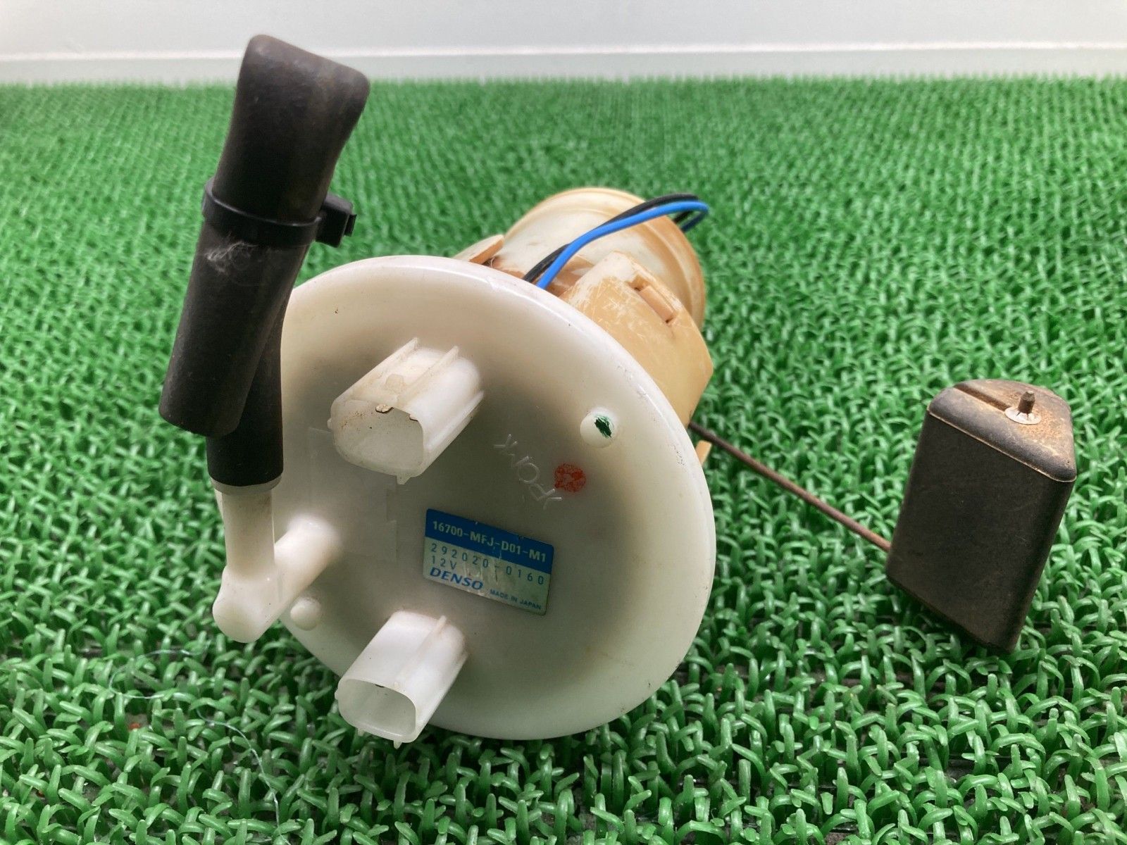 CBR600RR フューエルポンプ 16700-MFJ-D01-M1 ホンダ 純正 PC40 フューエルセンサー 燃料ポンプ 修復素材や部品取りに vJ