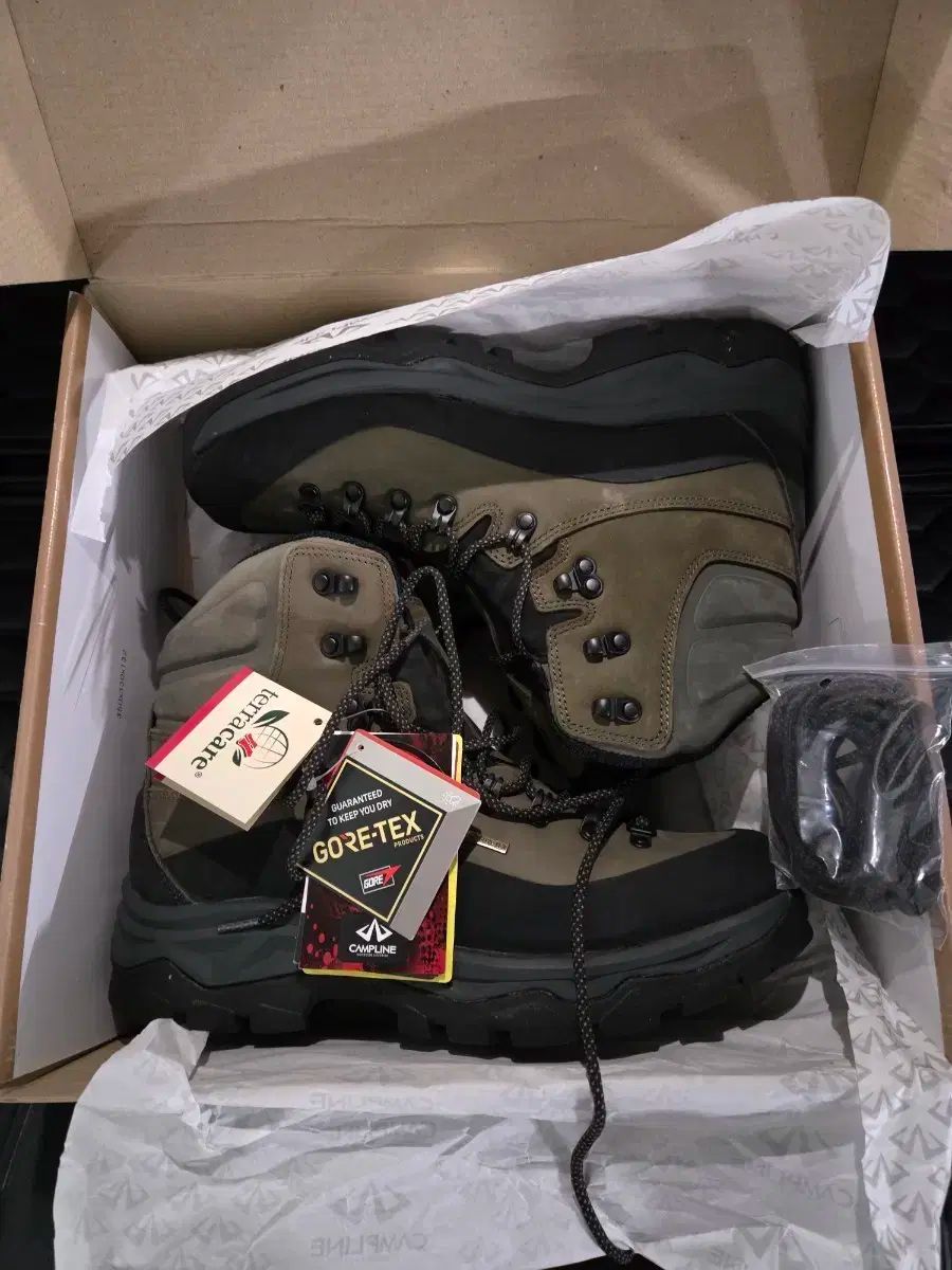 CAMPLINE キャンプライン ヘリオス GTX 登山靴 275mm