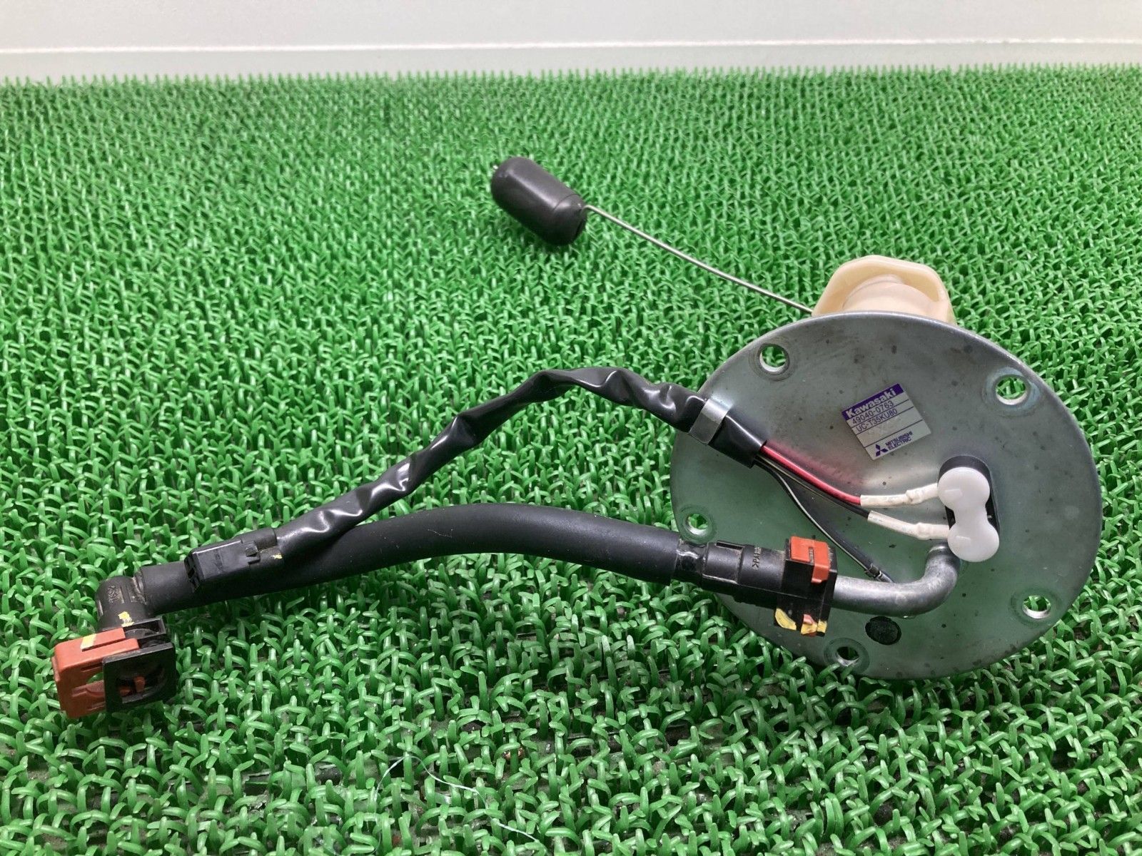 NINJA250 Z250 フューエルポンプ 49040-0763 カワサキ 純正 バイク 部品 EX250P NINJA400 Z400 EX400G フューエルセンサー Dn