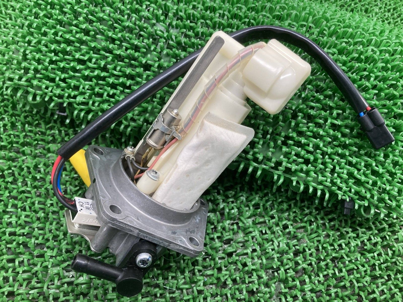 DトラッカーX KLX250 フューエルポンプ カワサキ 純正 LX250V LX250S D-TRACKER フューエルセンサー 燃料ポンプ 品薄 Fc