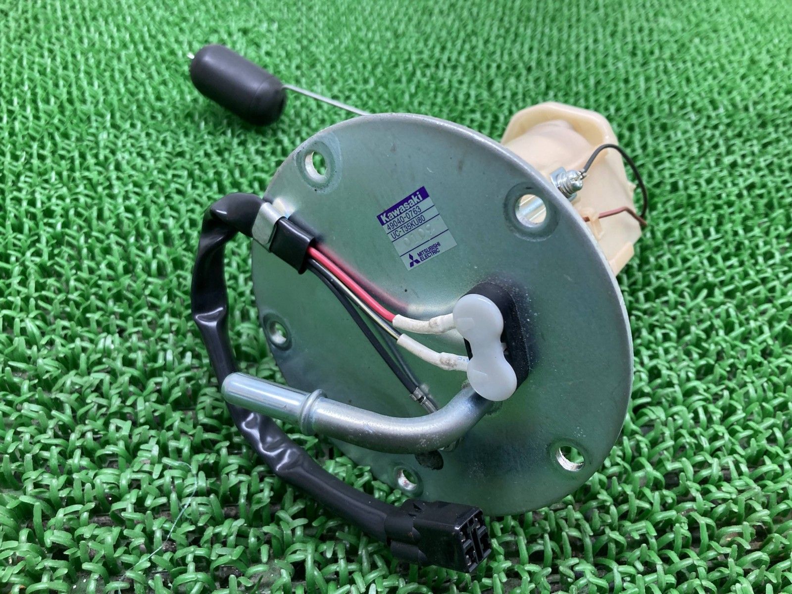 NINJA250 Z250 フューエルポンプ 49040-0763 カワサキ 純正 バイク 部品 EX250P NINJA400 Z400 EX400G フューエルセンサー yW