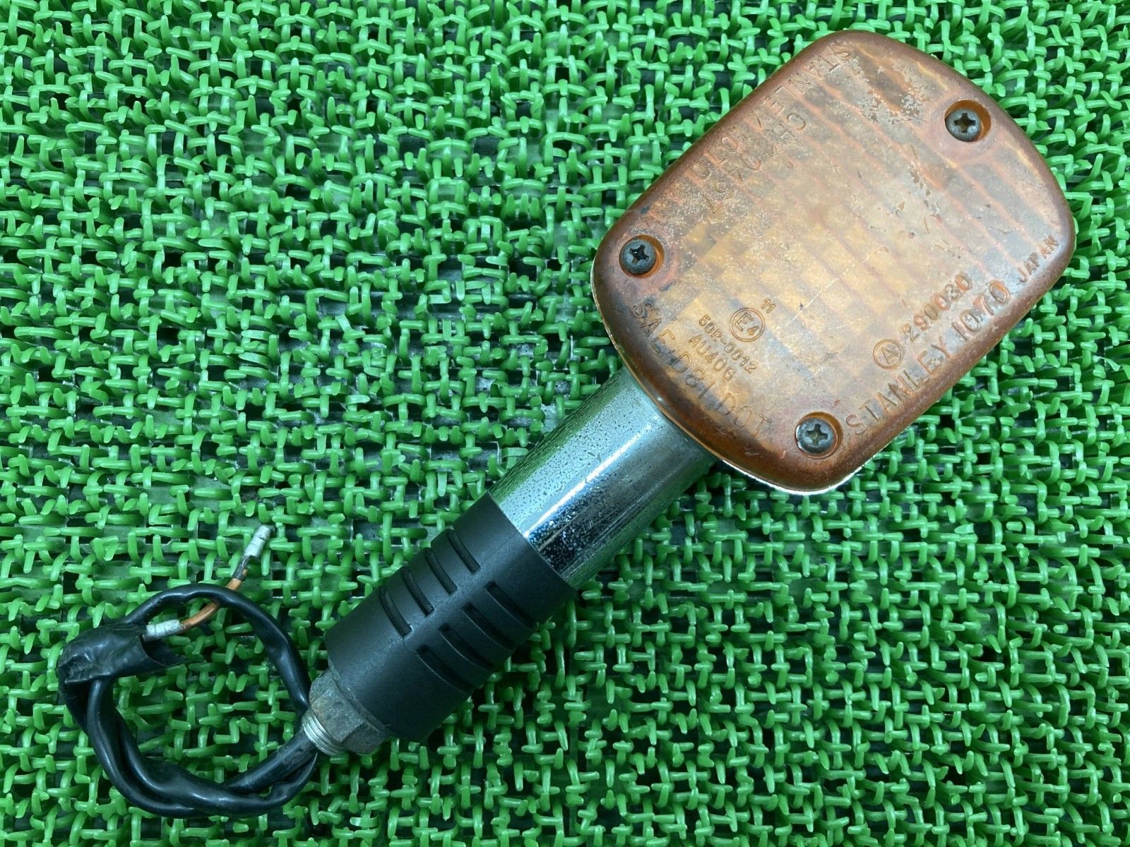 CB750 リアウインカー 左 1070 ホンダ 純正 バイク 部品 RC42 ステー 割れ欠け無し 品薄 品 車検 Genuine Fr