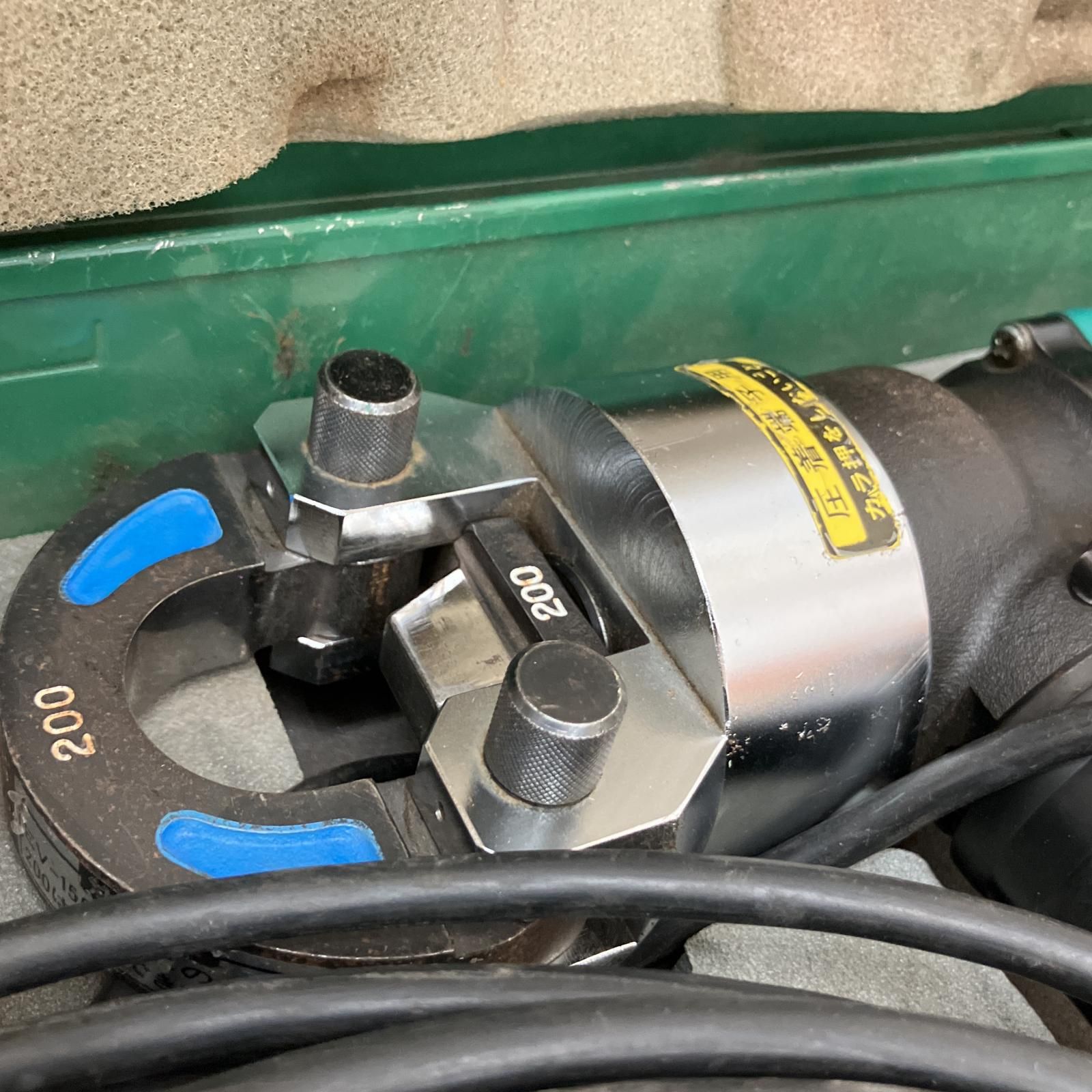 電動油圧式圧着工具 クリンプボーイ