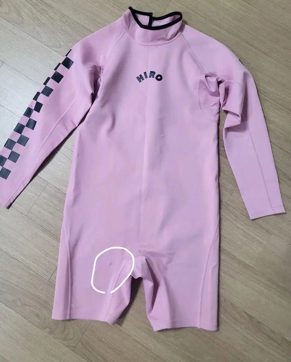 ウェットスーツ