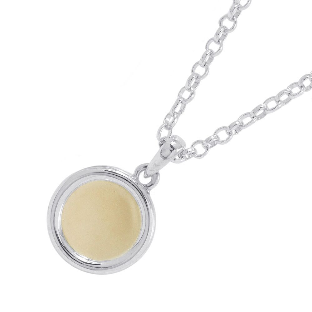 ロングネックレス