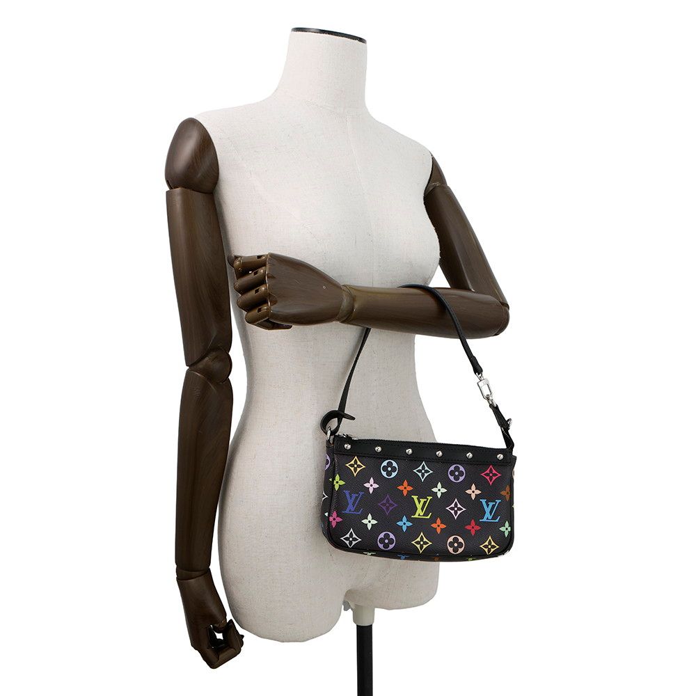 ルイヴィトン ハンドバッグ モノグラム マルチ LV x TM ポシェット アクセソワール M13663 黒 DECORATOM_COM_BR