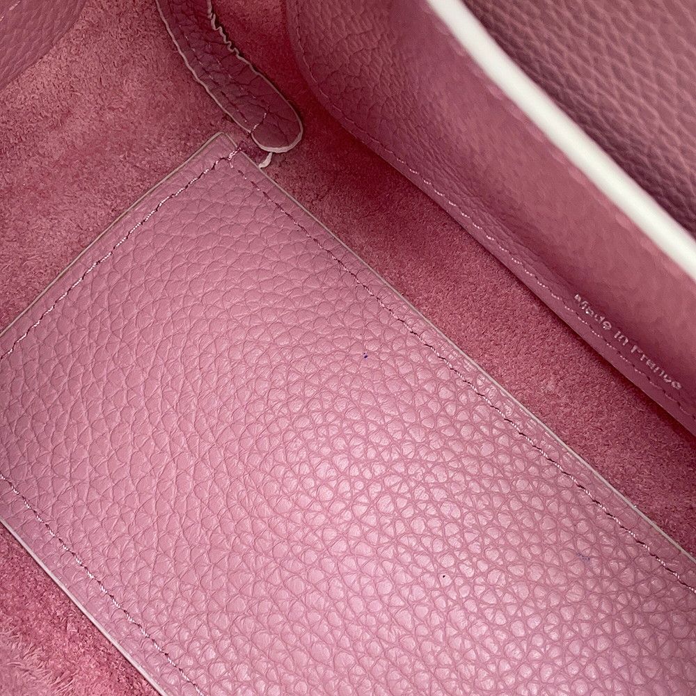 グレインカーフレザー