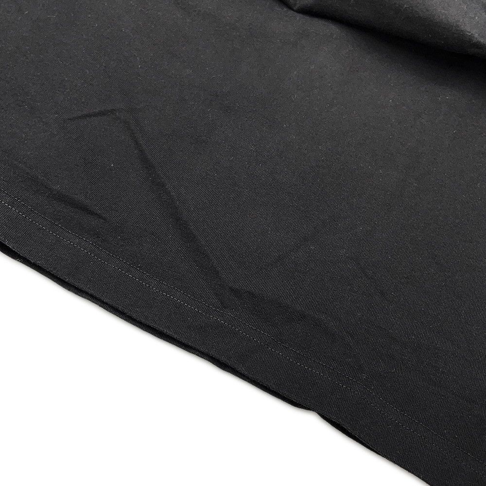 バレンシアガ Tシャツ