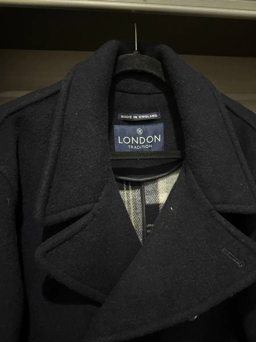 ロンドン トラディッション ブラック ピーコート ネイビー 56万円